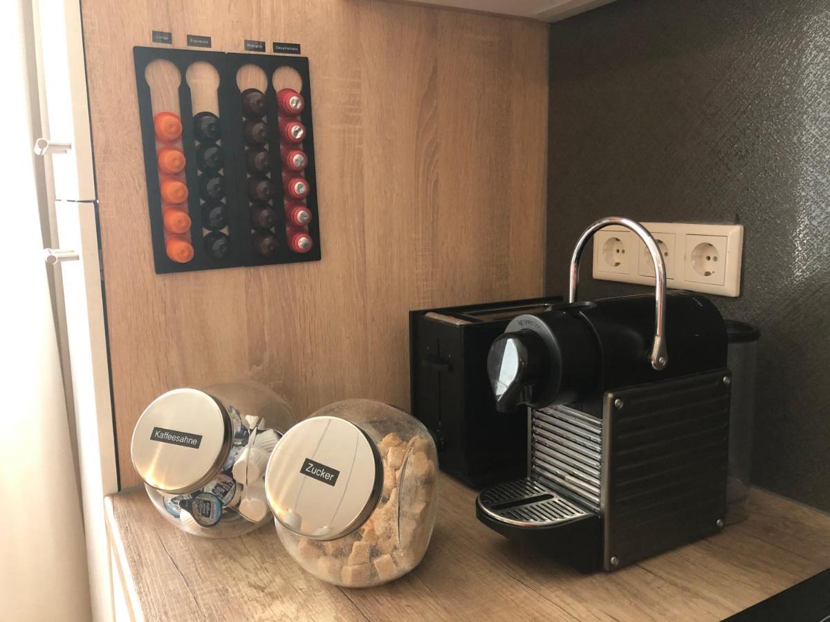 Am City Apartment 24H Self-Check-In, Free Parking, U-Bahn 350M, Netflix Núremberg Exterior foto